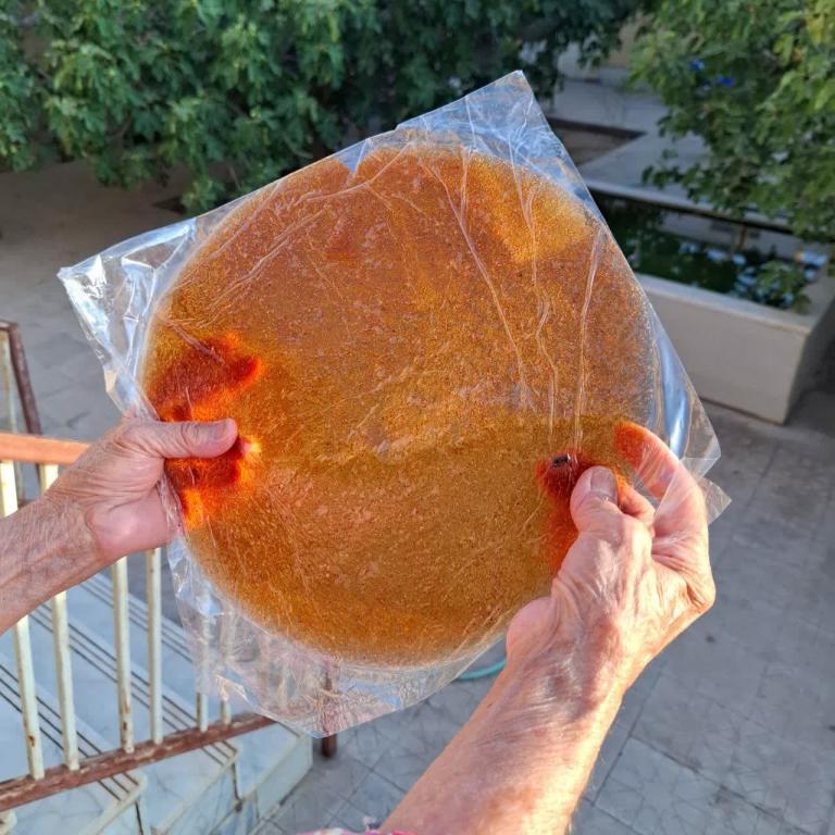 لواشک آلوچه طلایی
