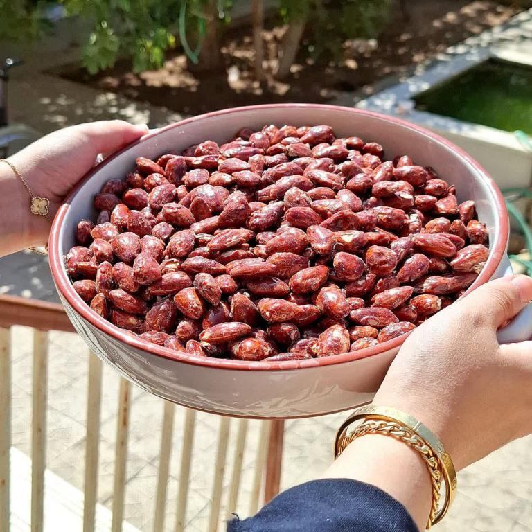 بادام کاراملی