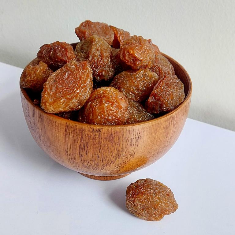 آلو نمکی خوانسار